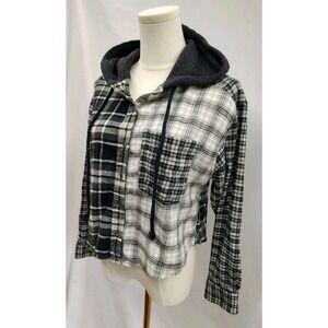 American Eagle Plaid Cropped Flannel Hoodie Shirt Top Black Plaid Crop Grunge XS